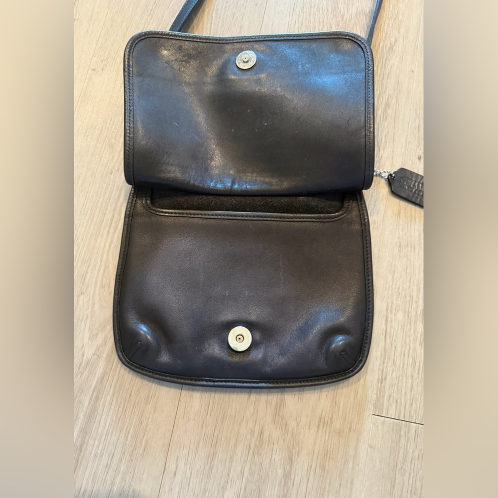 COACH Vintage Small Hippie Flap Bag y2k black leather - Picture 2 of 3